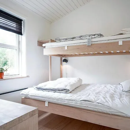 Holiday home 6 Person In Aakirkeby-by Traum Vester Somarken